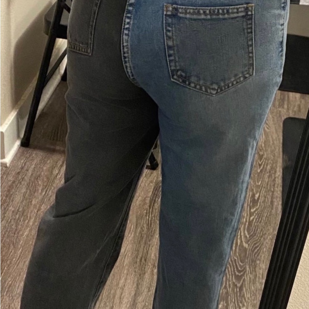 Jeans - Picture 11 of 12